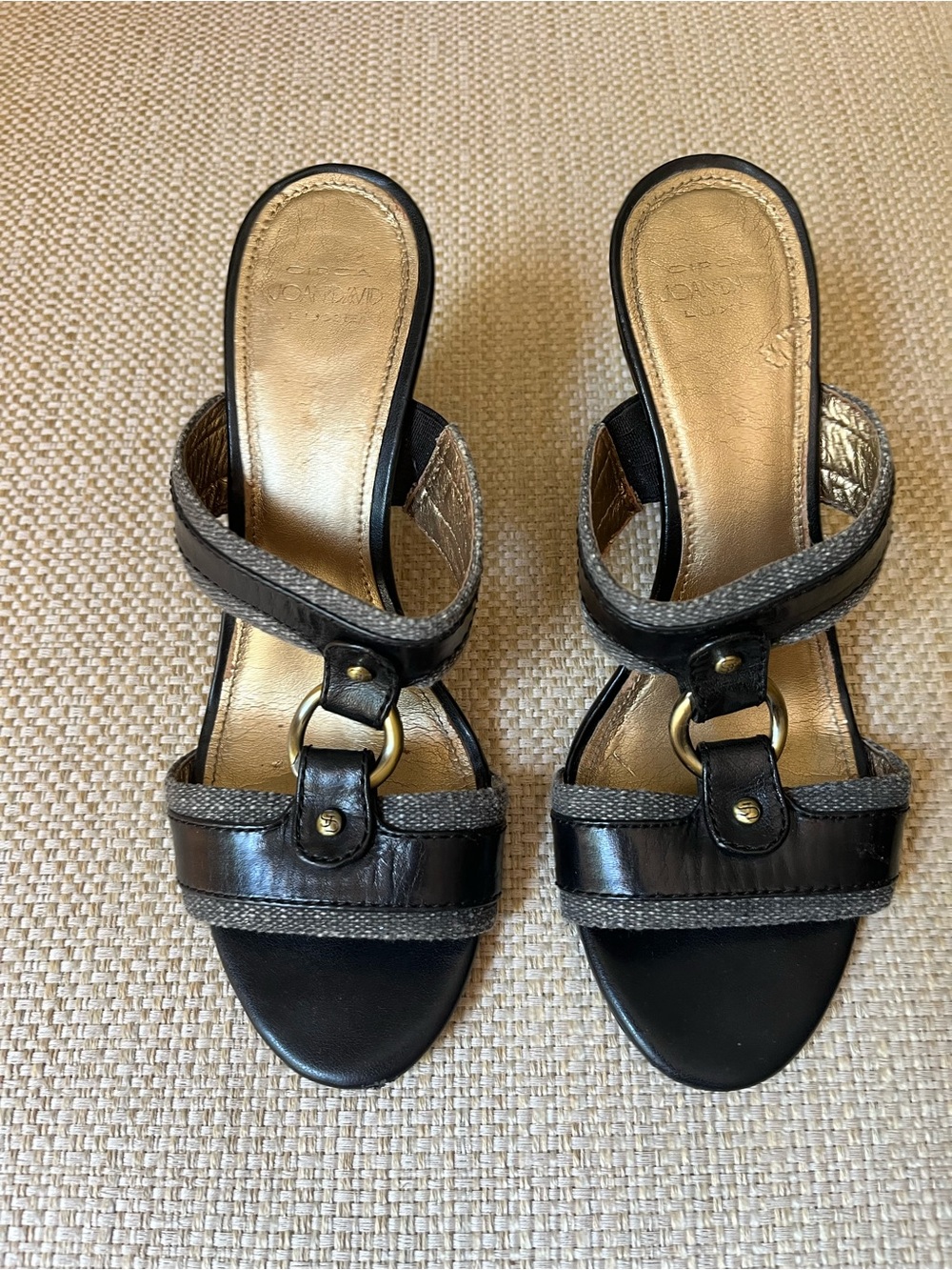 Circa Joan & David Black
Sandals  Size 7.5